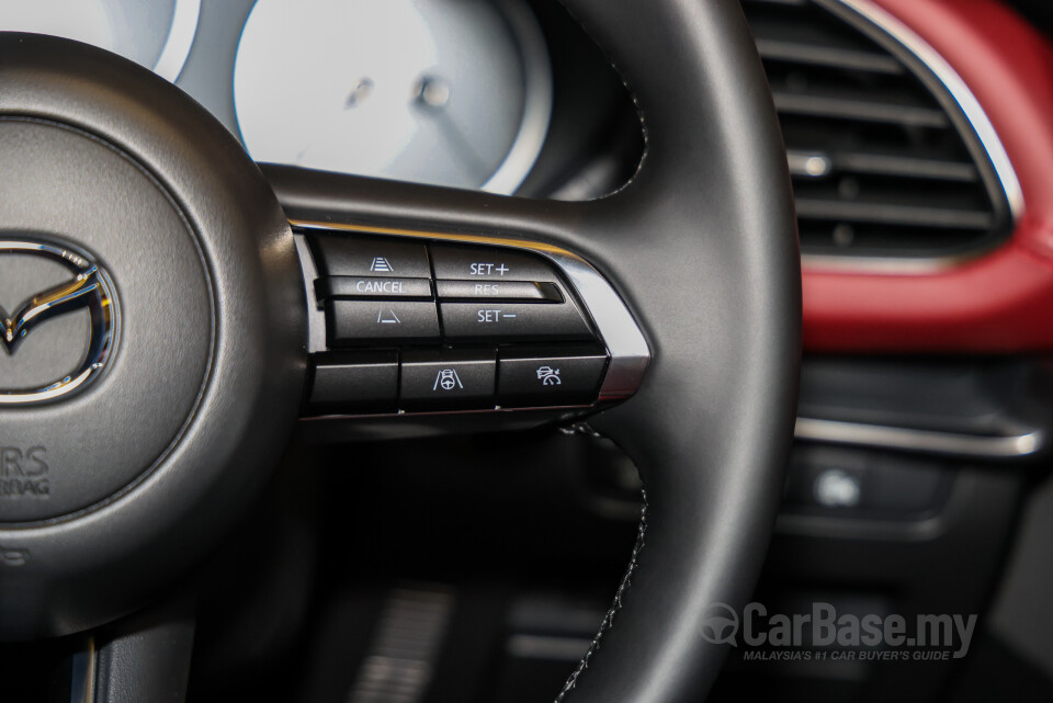 Mazda 3 Hatchback BP (2019) Interior