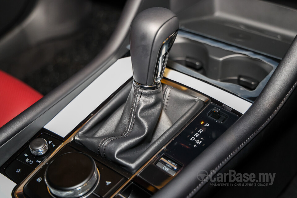 Mazda 3 Hatchback BP (2019) Interior
