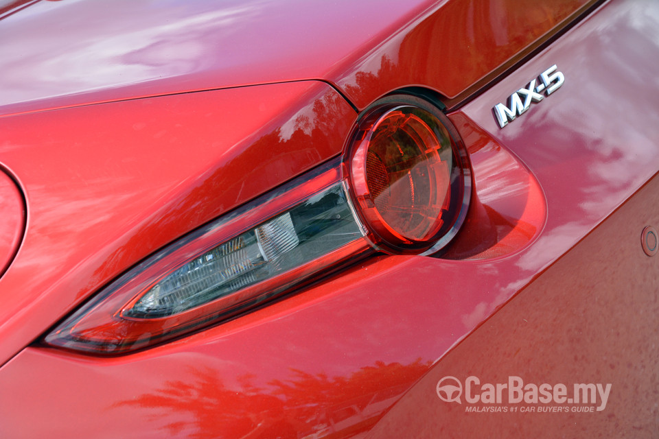 Mazda MX-5 ND (2015) Exterior