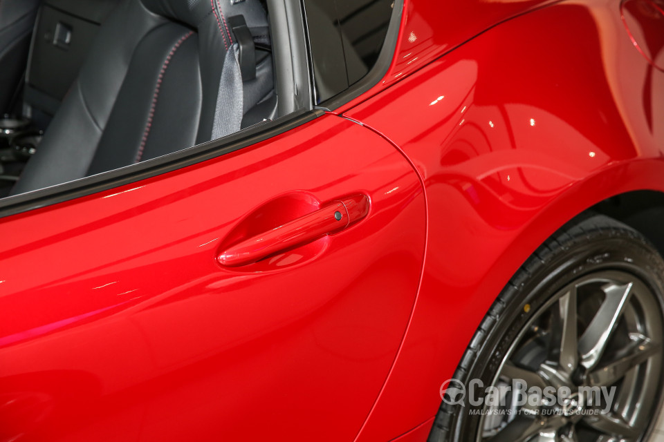 Mazda MX-5 ND (2015) Exterior