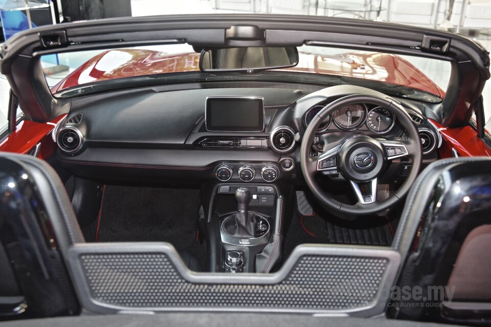 Mercedes-Benz CLS C257 (2018) Interior