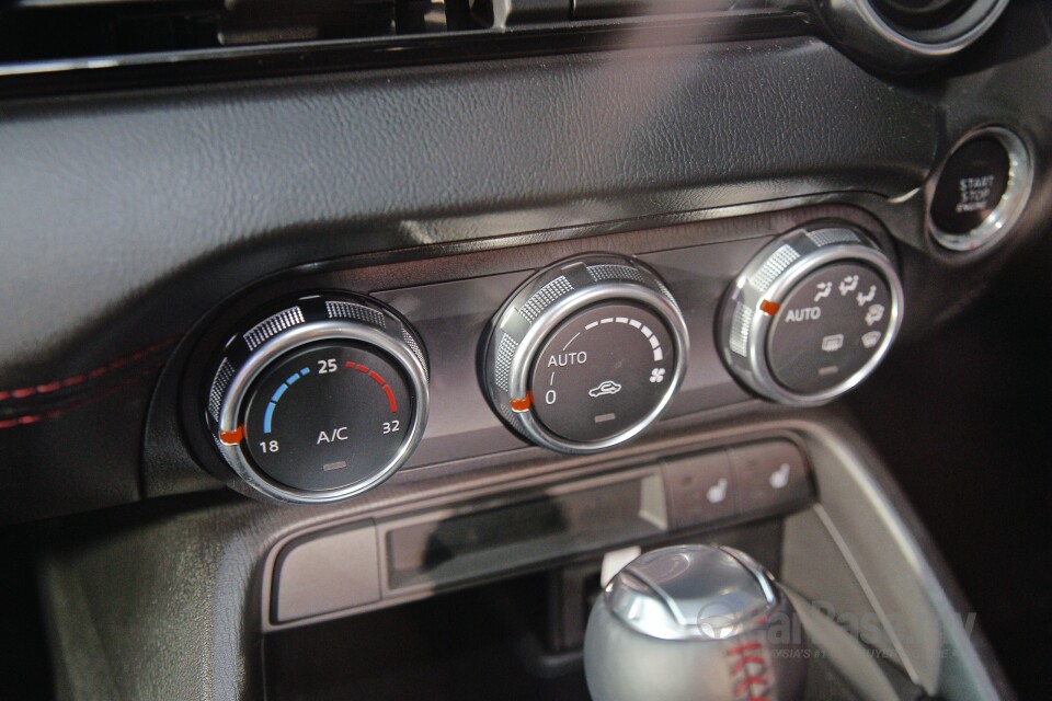 Volkswagen Vento Mk5 facelift (2016) Interior