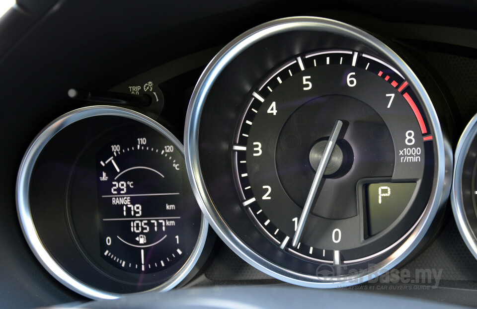 Subaru Outback BN (2015) Interior