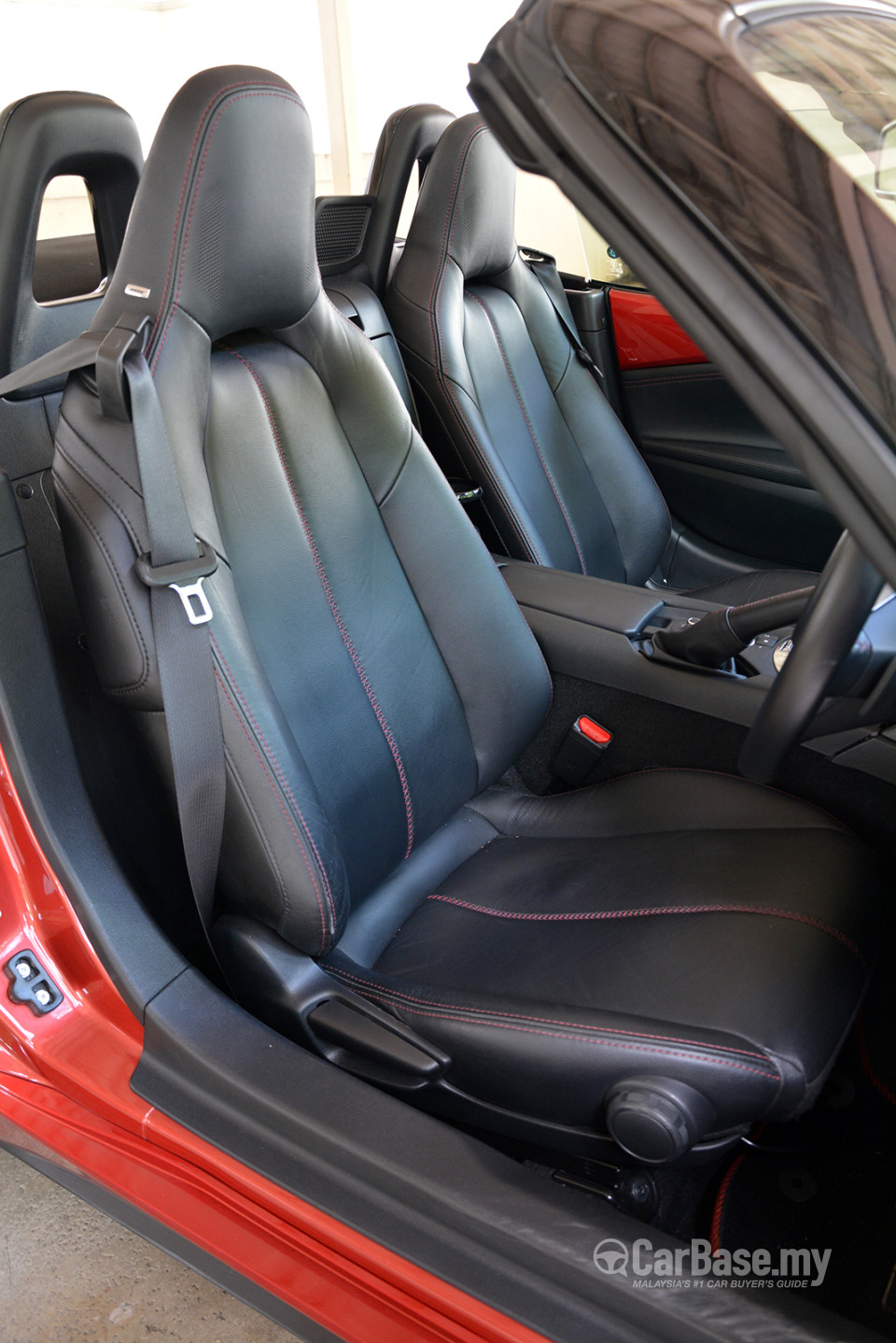 Mazda MX-5 ND (2015) Interior