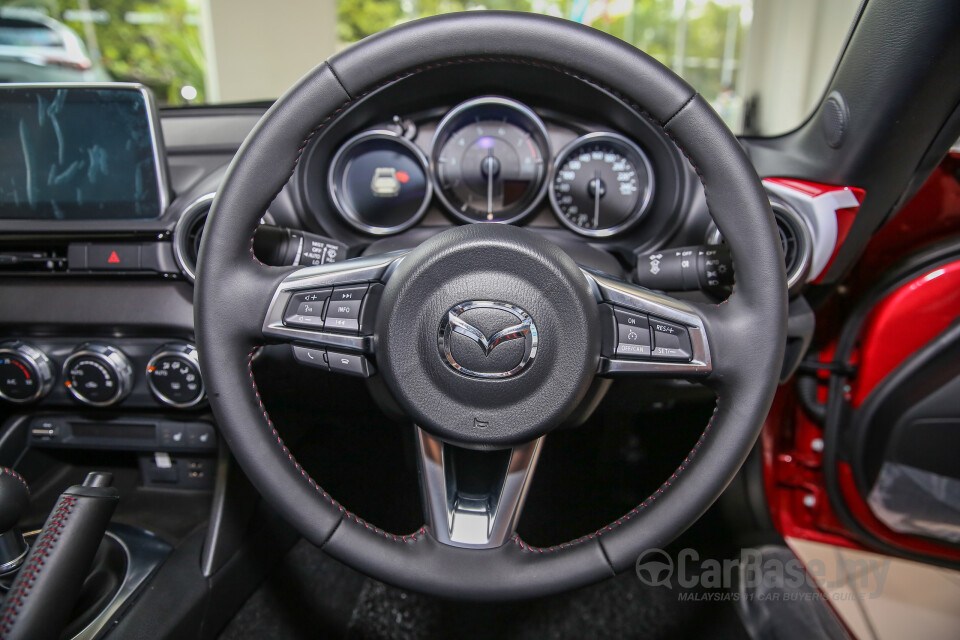 Toyota Fortuner AN160 (2016) Interior