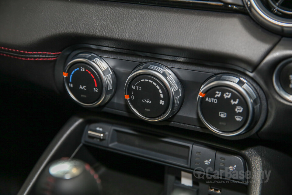 BMW i4 G26 (2022) Interior