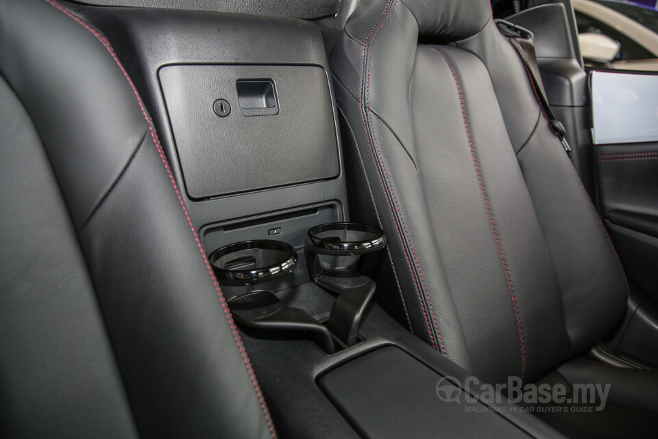 Audi Q5 FY (2019) Interior