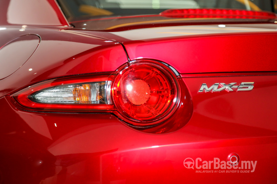Mazda MX-5 ND (2015) Exterior