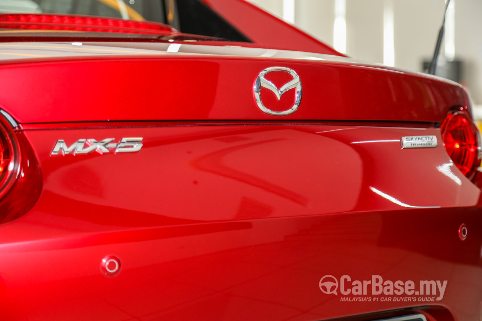 Mazda MX-5 ND (2015) Exterior
