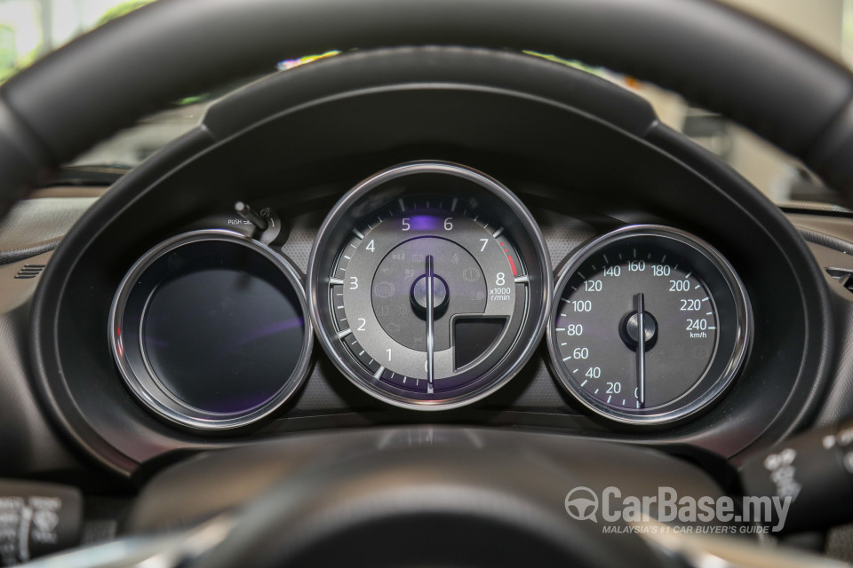 Mazda MX-5 ND (2015) Interior