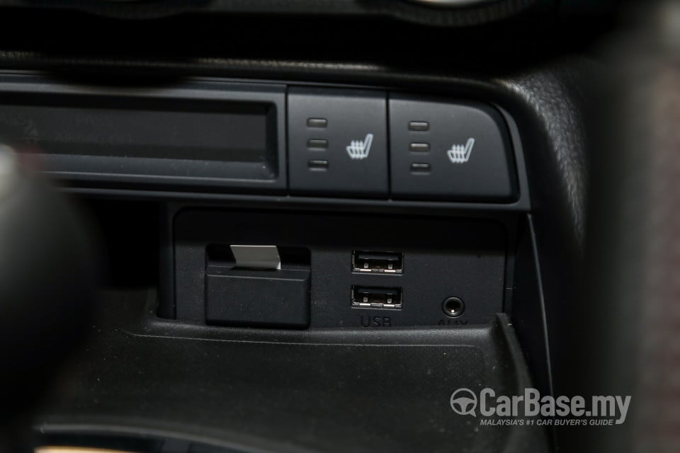 Mazda MX-5 ND (2015) Interior