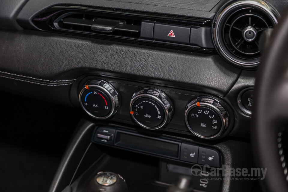 Mazda MX-5 ND3 (2025) Interior