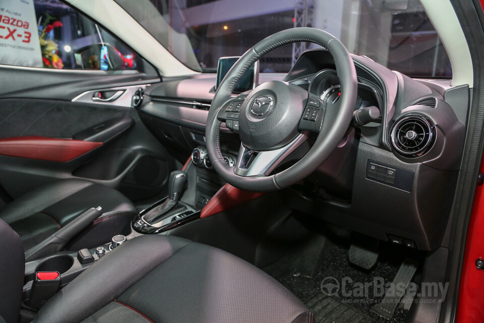 Nissan Almera N17 Facelift (2015) Interior