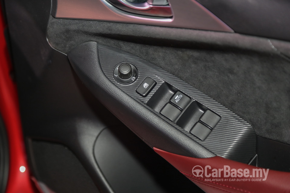 Mazda CX-3 DK (2015) Interior