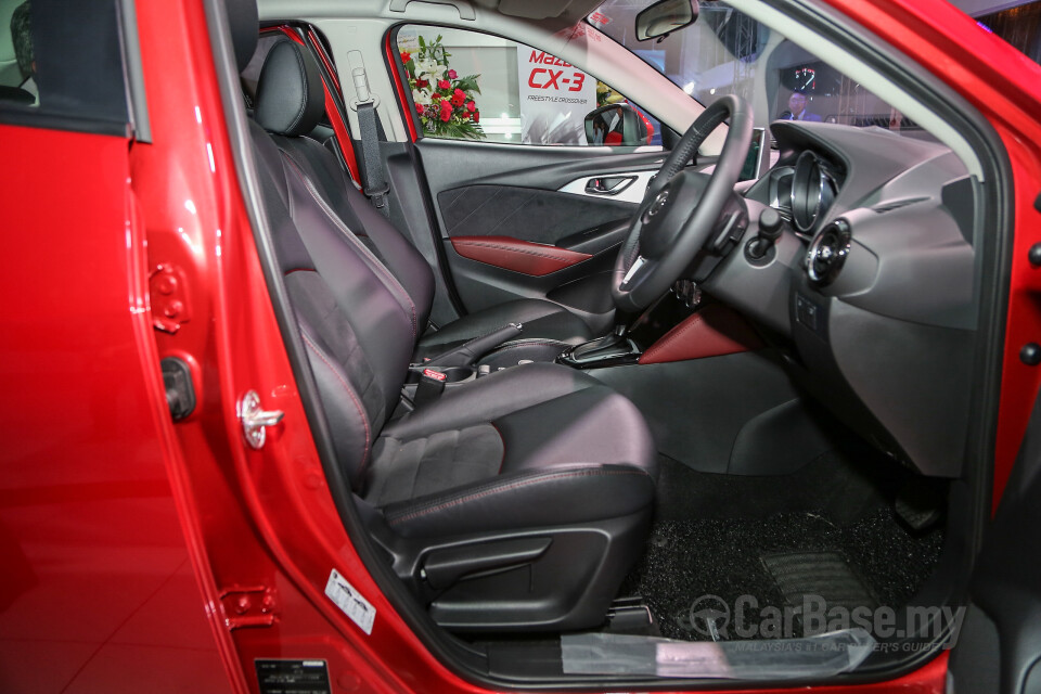 Chevrolet Cruze J300 (2012) Interior