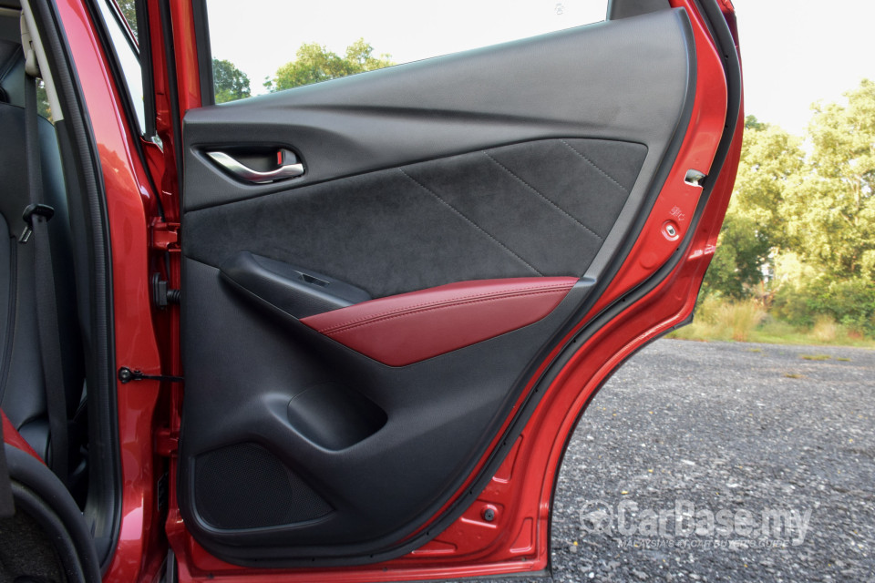 Mazda CX-3 DK (2015) Interior