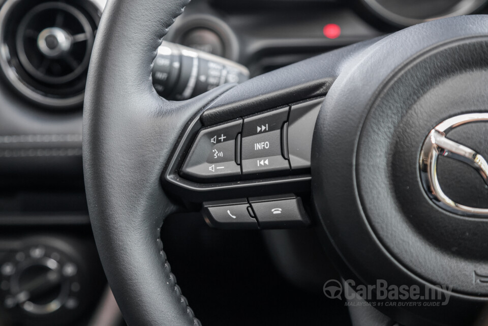 Mazda CX-3 DK Facelift (2018) Interior