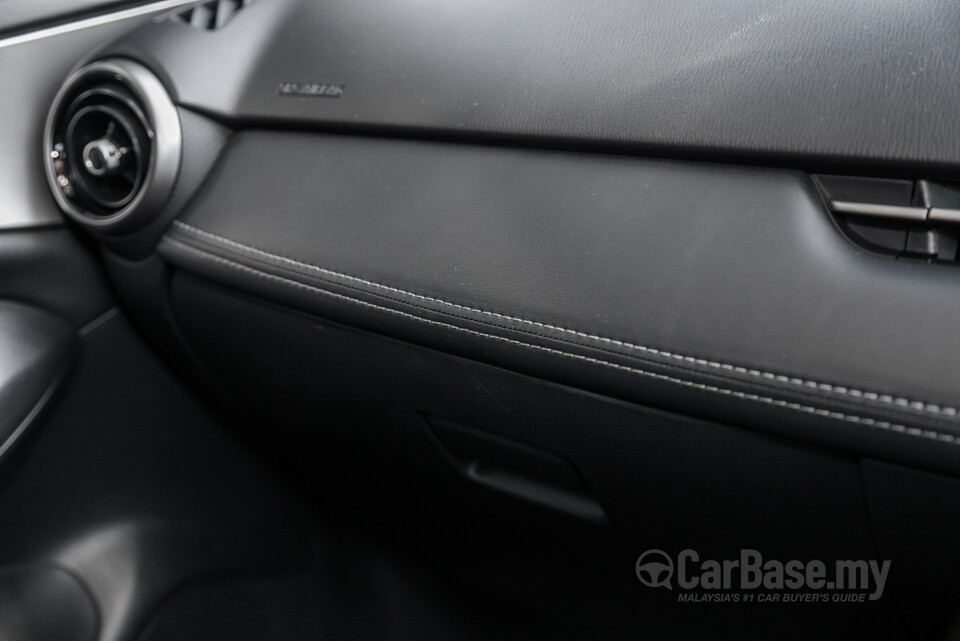 Mazda CX-3 DK Facelift (2018) Interior