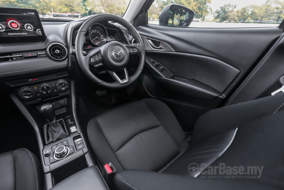 Mazda CX-3 DK Facelift (2018) Interior