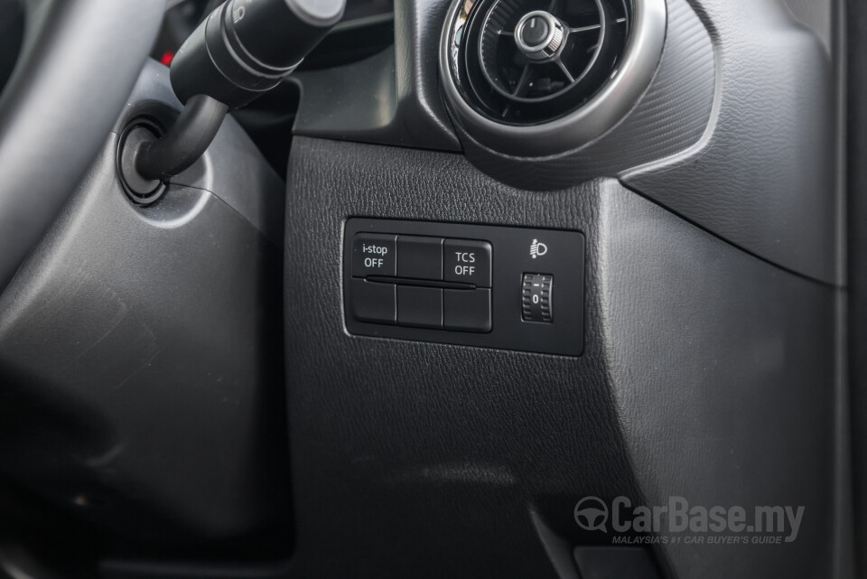 Mazda CX-3 DK Facelift (2018) Interior