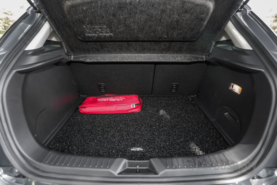 Mazda CX-3 DK Facelift (2018) Interior
