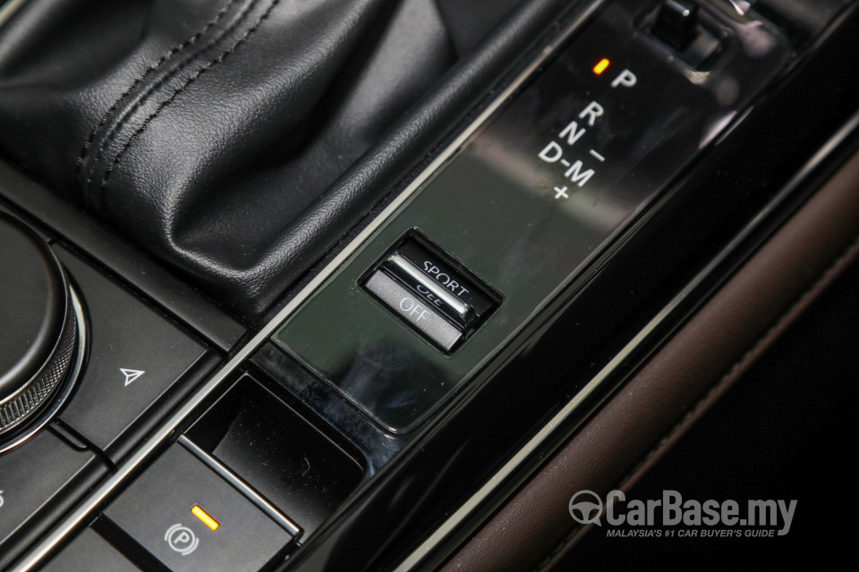 Mazda CX-30 DM (2020) Interior