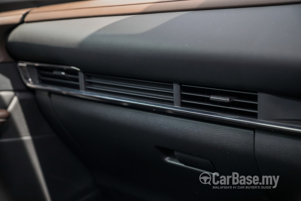 Mazda CX-30 DM (2020) Interior