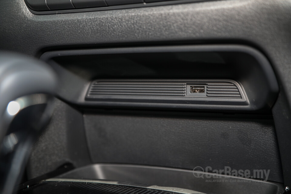 Mercedes-Benz SLC R172 Facelift (2016) Interior