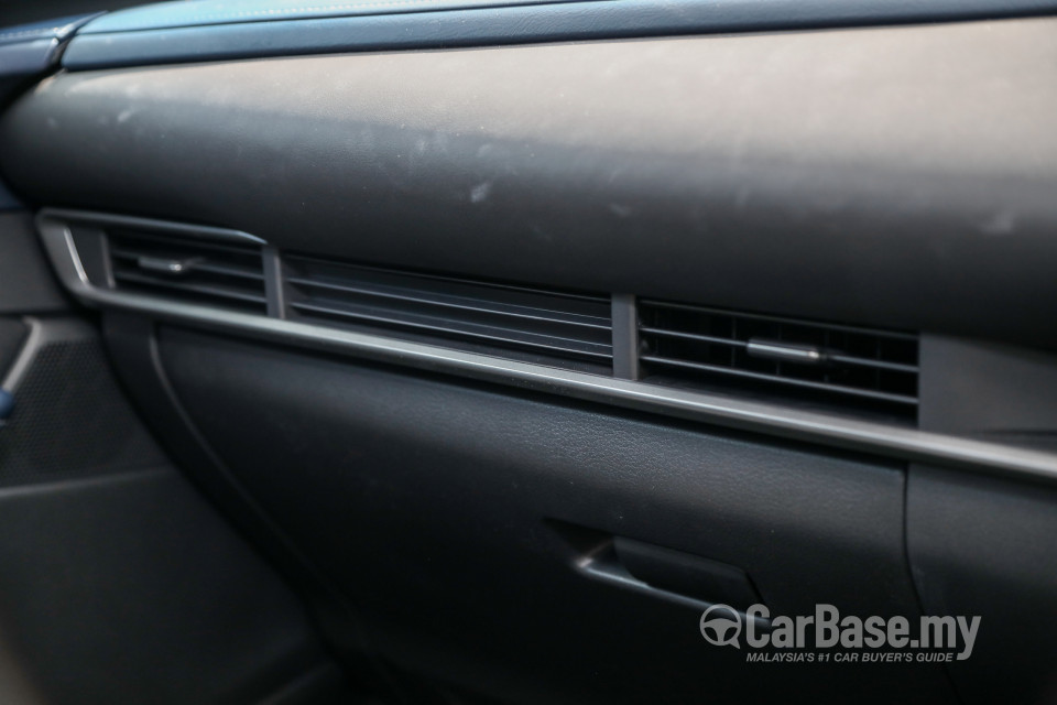 Mazda CX-30 DM (2020) Interior