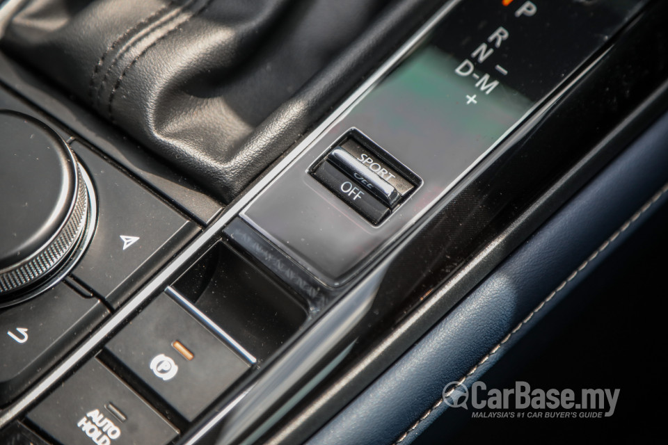 Mazda CX-30 DM (2020) Interior