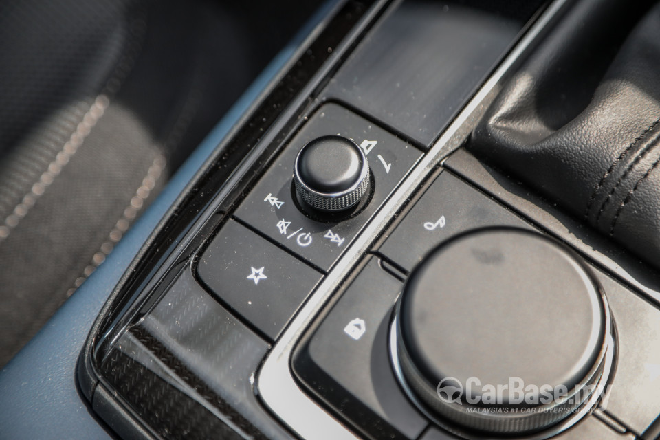 Mazda CX-30 DM (2020) Interior