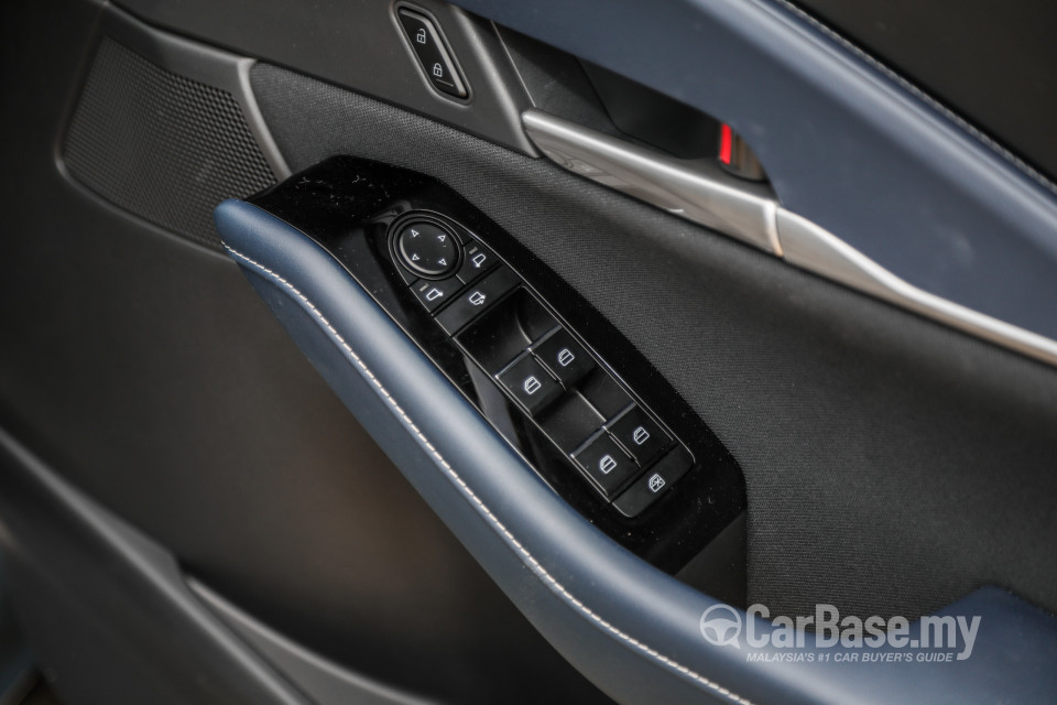 Mazda CX-30 DM (2020) Interior