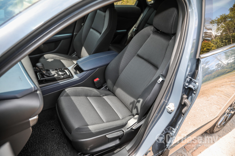 Mazda CX-30 DM (2020) Interior
