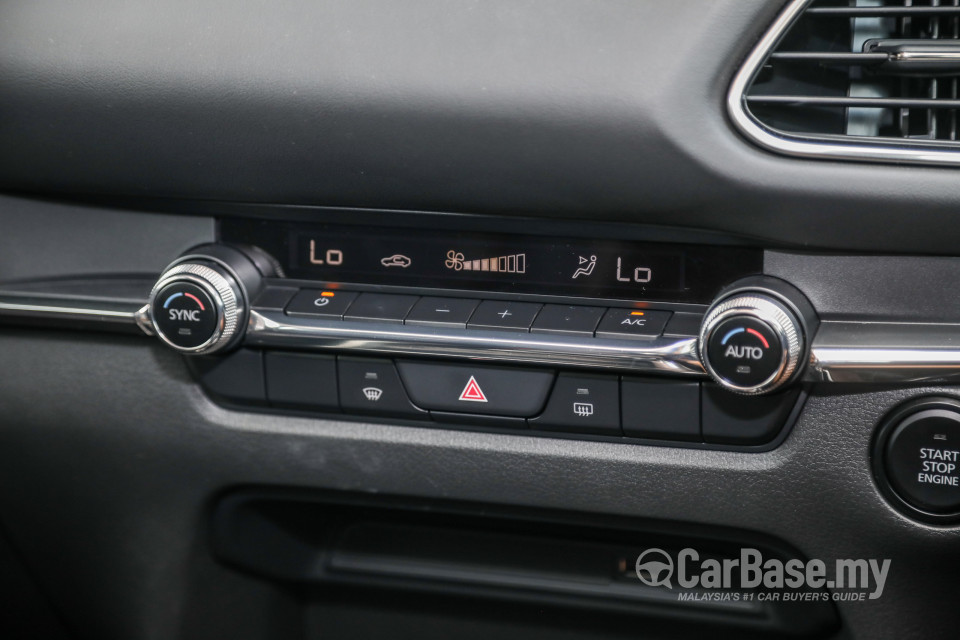 Mazda CX-30 DM (2020) Interior