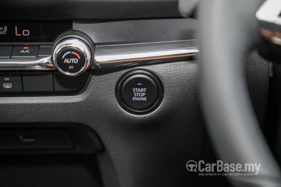 Mazda CX-30 DM (2020) Interior