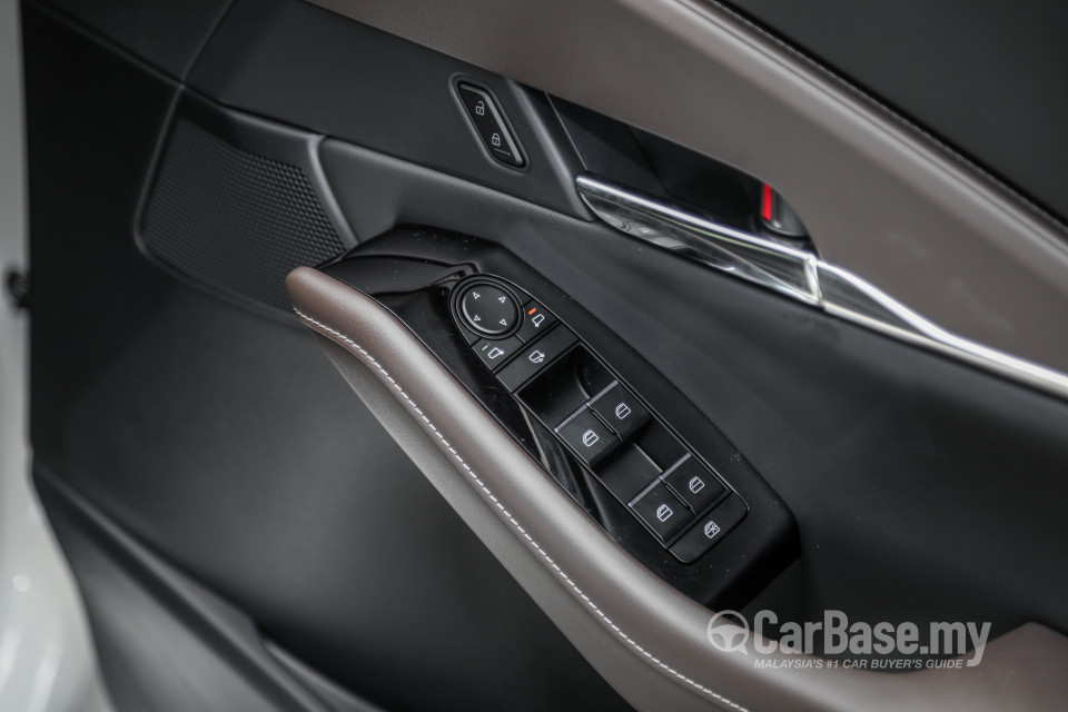Mazda CX-30 DM (2020) Interior