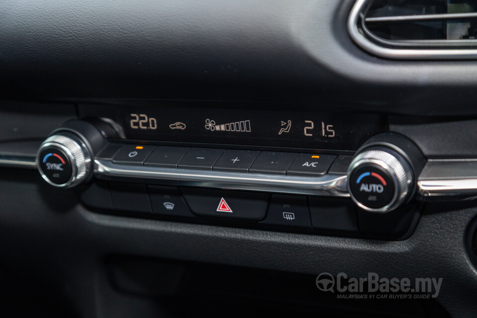 Mazda CX-30 DM (2020) Interior