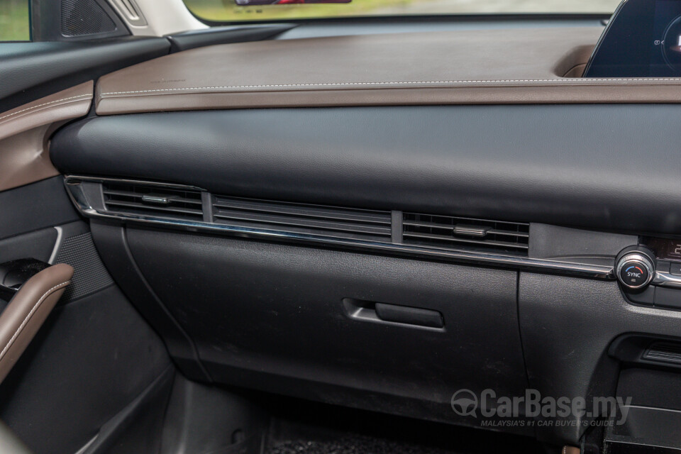 Mazda CX-30 DM (2020) Interior