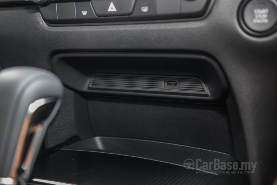 Mazda CX-30 DM (2020) Interior
