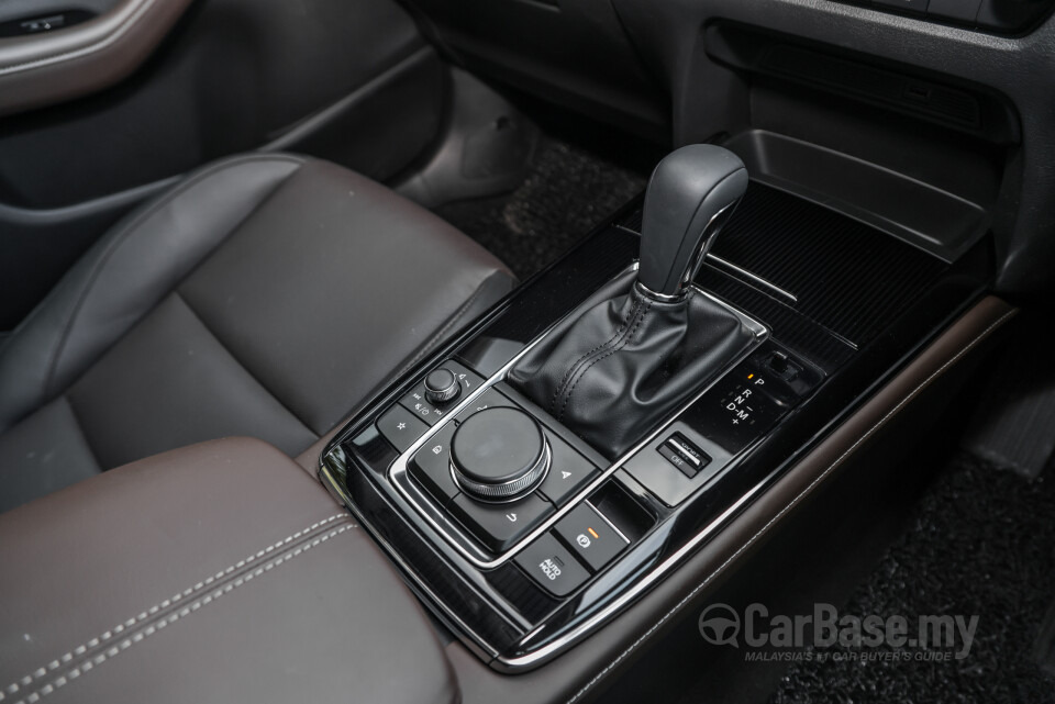 Mazda CX-30 DM (2020) Interior