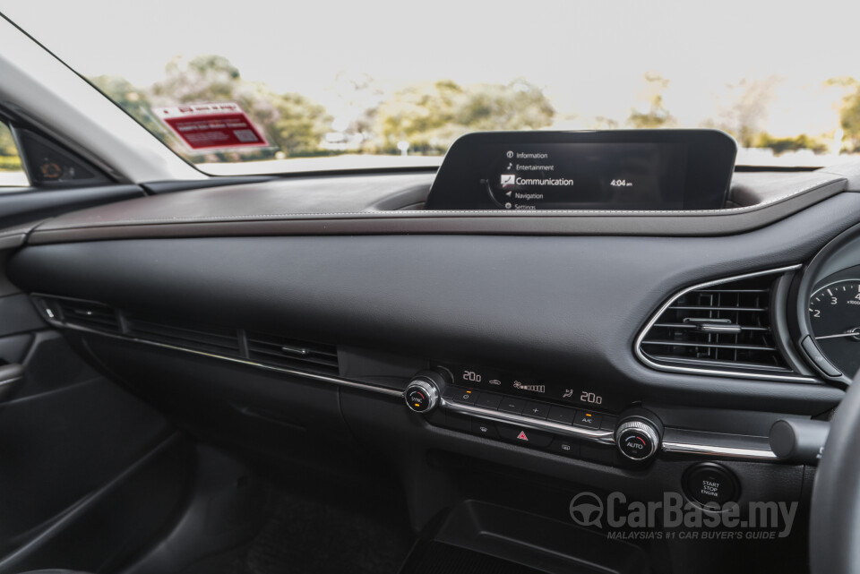 Mazda CX-30 DM (2020) Interior
