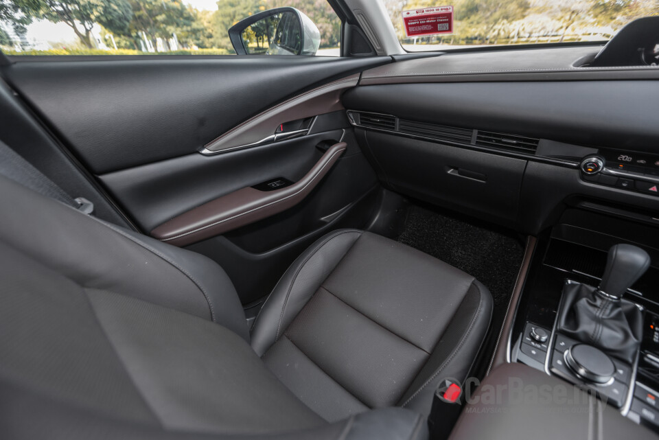 Mazda CX-30 DM (2020) Interior
