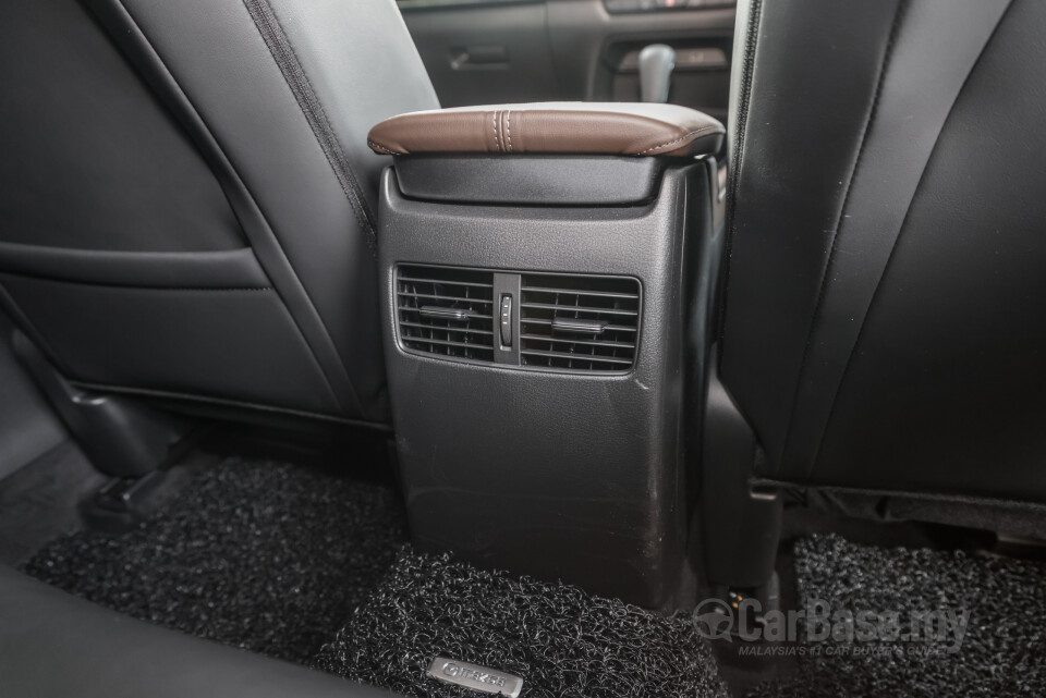 Mazda CX-30 DM (2020) Interior