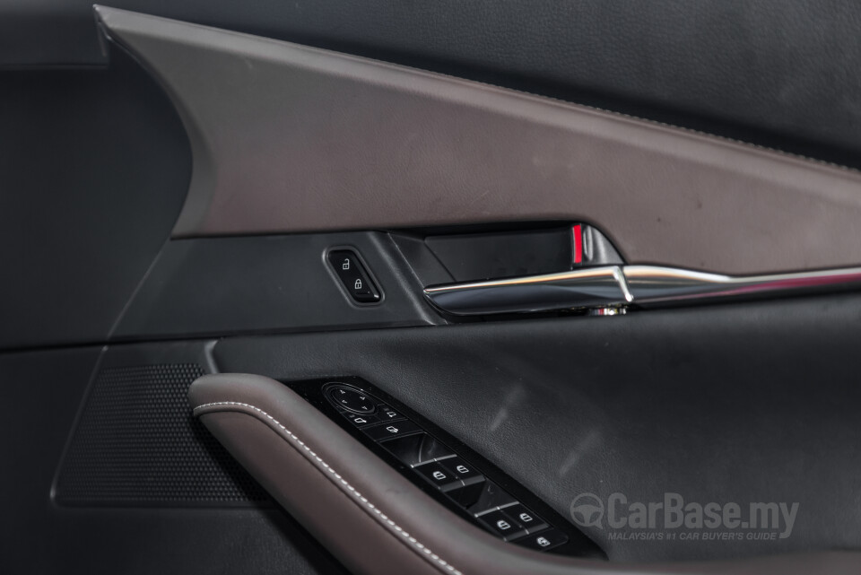 Mazda CX-30 DM (2020) Interior