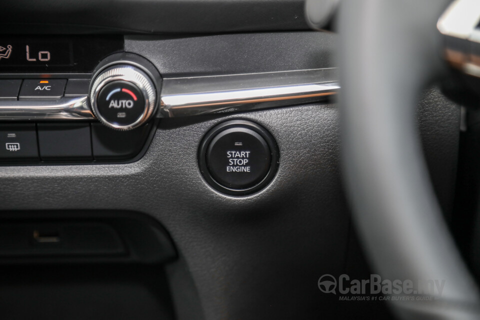 Mazda CX-30 DM (2020) Interior