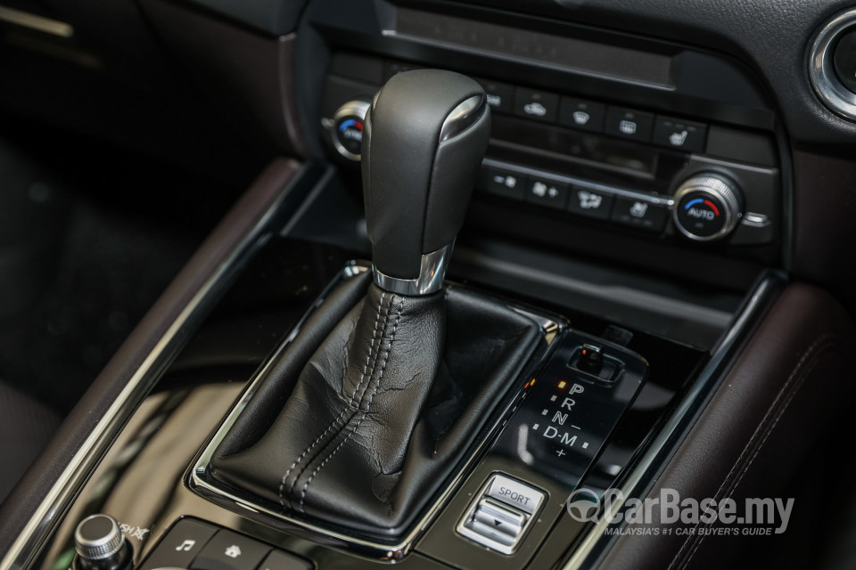 Mazda CX-8 KG 2022 (2022) Interior