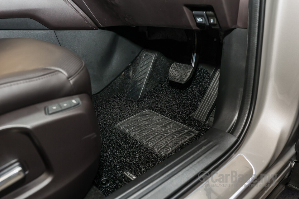 Mazda CX-8 KG 2022 (2022) Interior