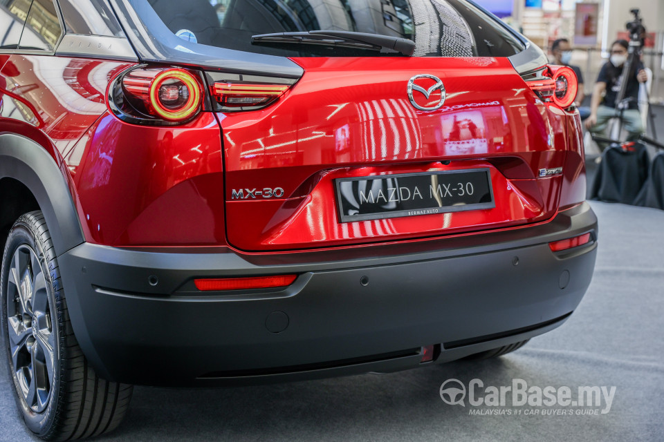 Mazda MX-30 DR (2022) Exterior