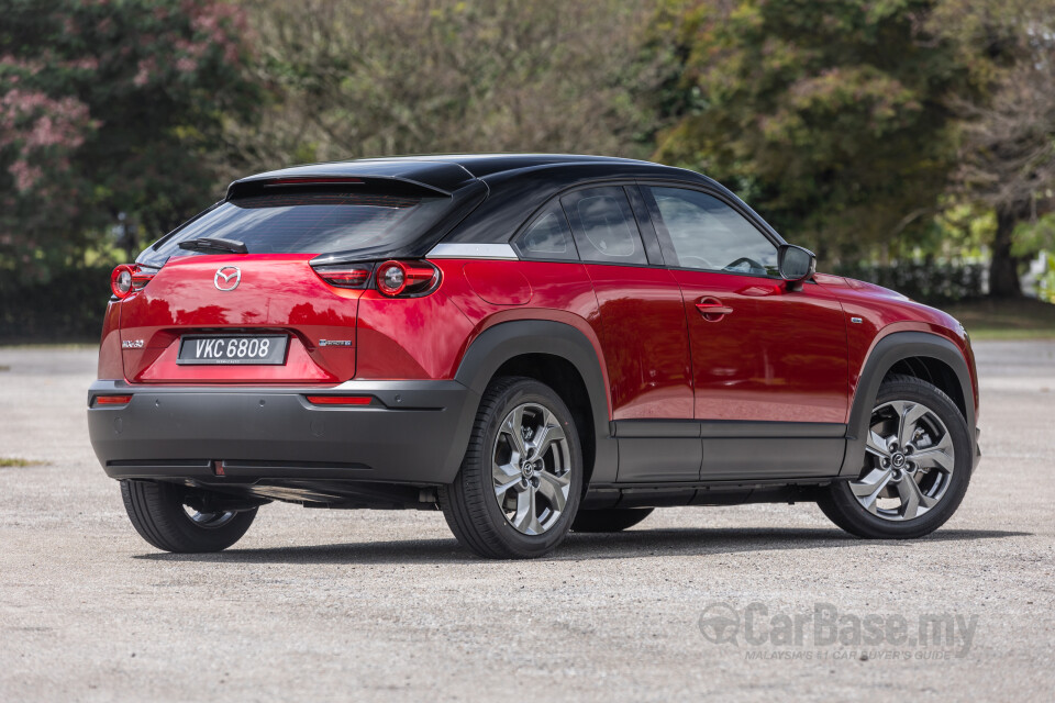 Mazda MX-30 DR (2022) Exterior
