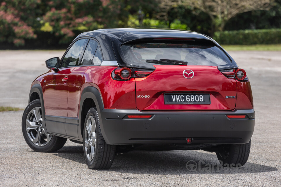 Mazda MX-30 DR (2022) Exterior